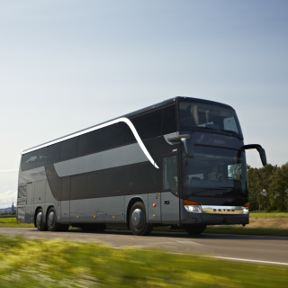  Business Coach 70 PAX Exterior 2