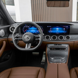  Mercedes E-Class Interior 3