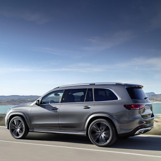  GLS-Class Exterior 2