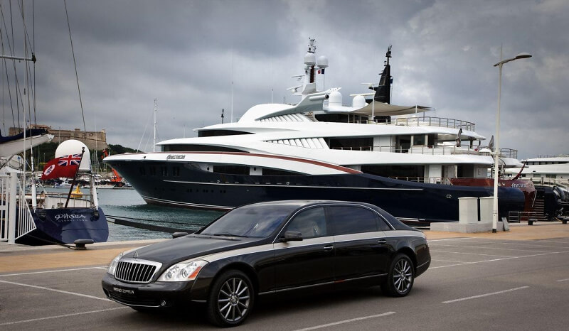 Maybach Zeppelin Exterior 1