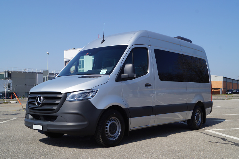 Mercedes Sprinter Exterior 1