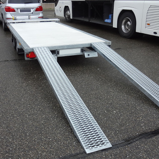  Vehicle Trailer 2
